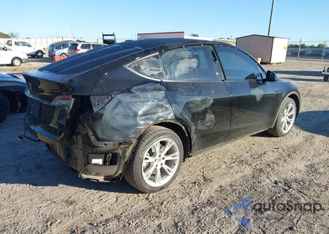 2021 Tesla Model Y Standard Range Rear-Wheel Drive из США, поврежденный, VIN 5YJYGDED7MF106065